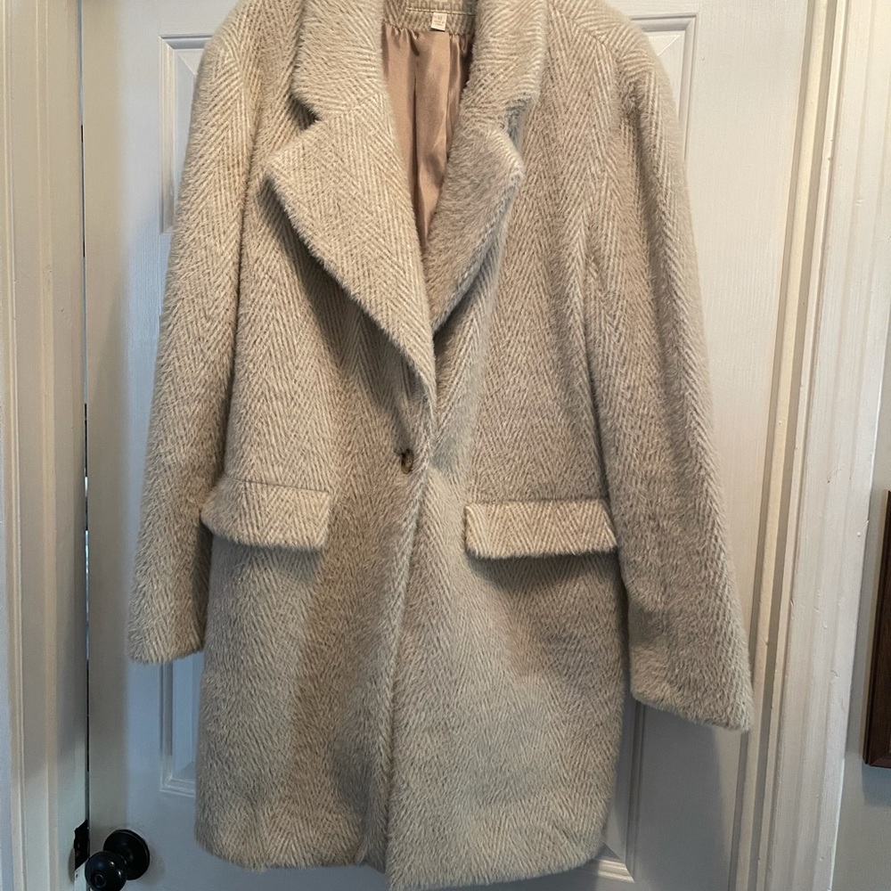 Gianni Bini Coat